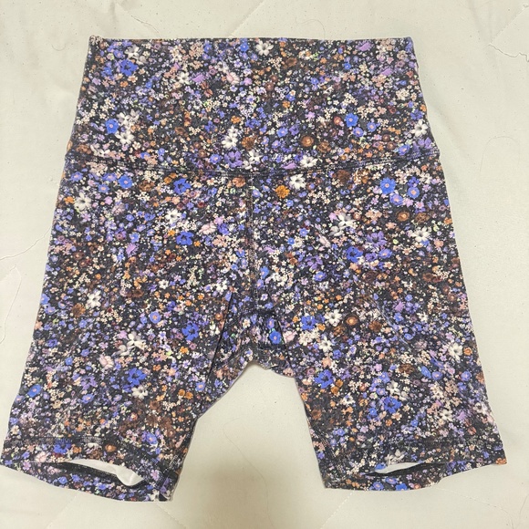 Lulu lemon high rise biker shorts - Picture 1 of 2